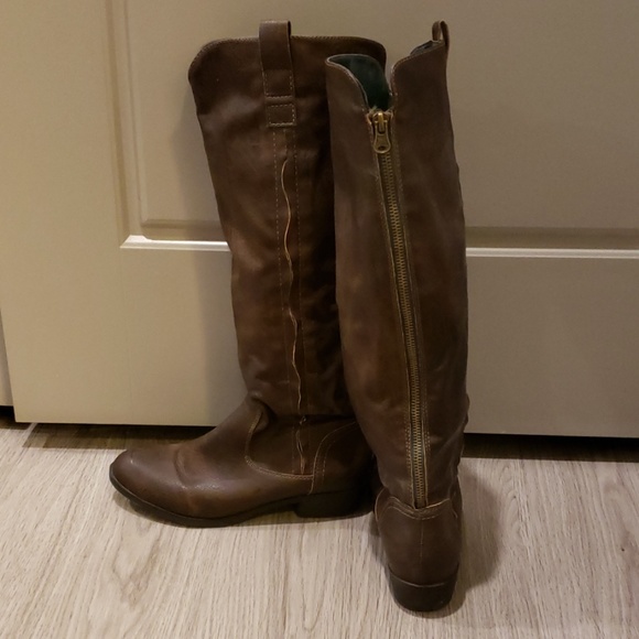 Dark Brown boots - Picture 4 of 5